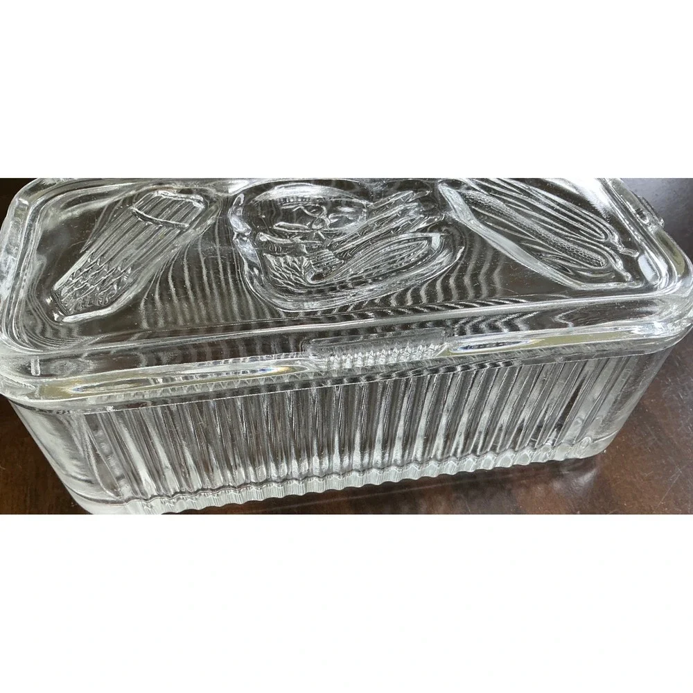 Vintage Glass Refrigerator Dish Embossed Vegetable Lid Ribbed Clear
